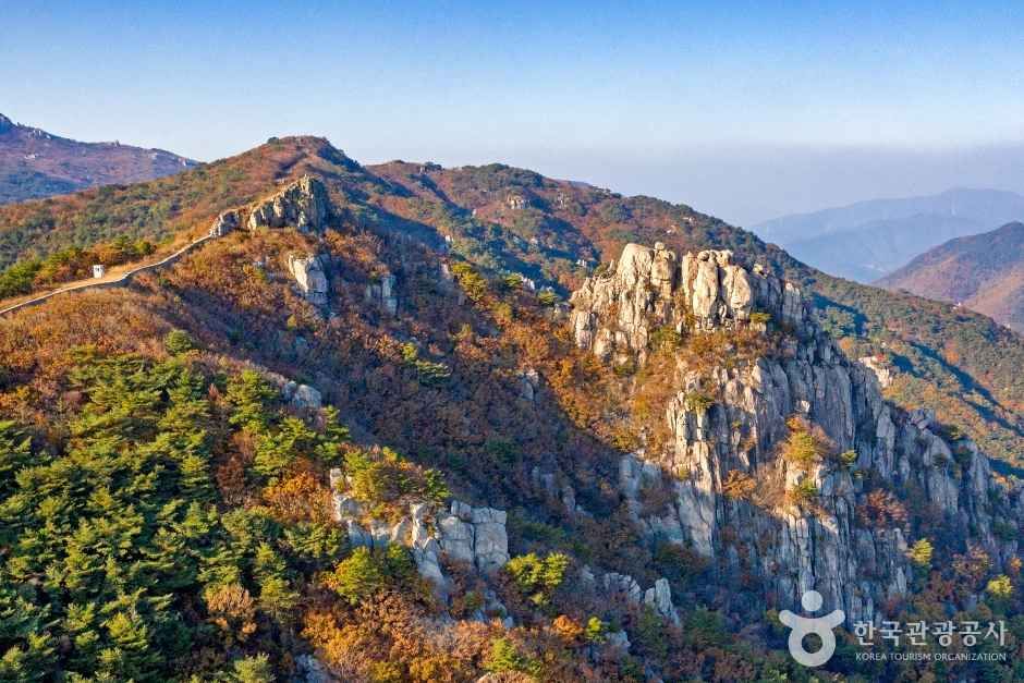 금정산 (2019) / Source: Korea Tourism Organization